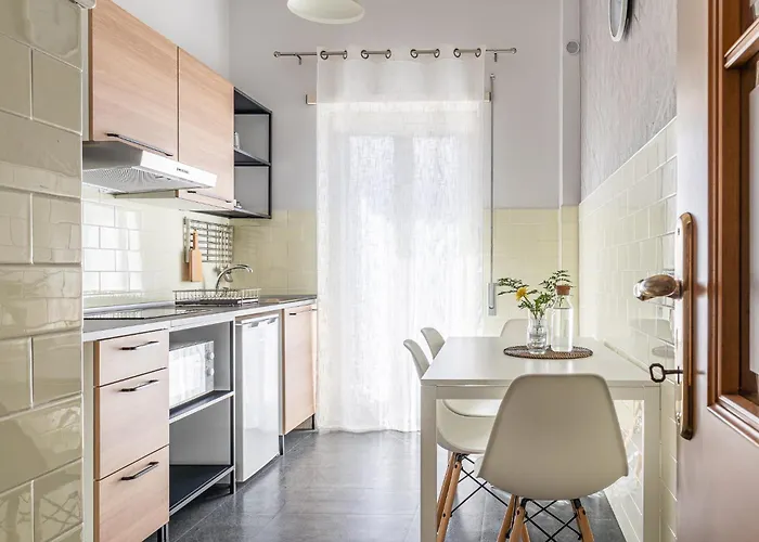 Bella Road Apartment